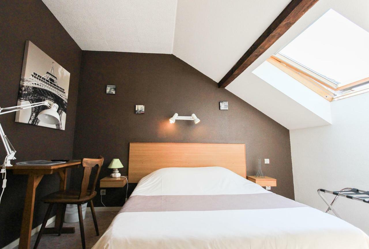 Hotel Restaurant De La Poste Mulhouse Est Bantzenheim Buitenkant foto